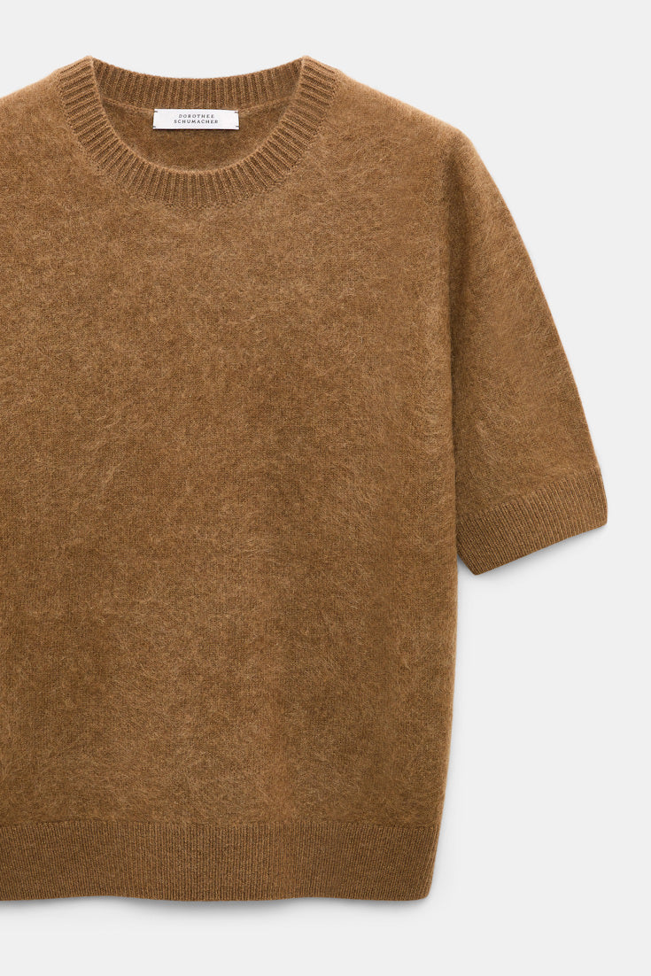 fluffy statements pullover