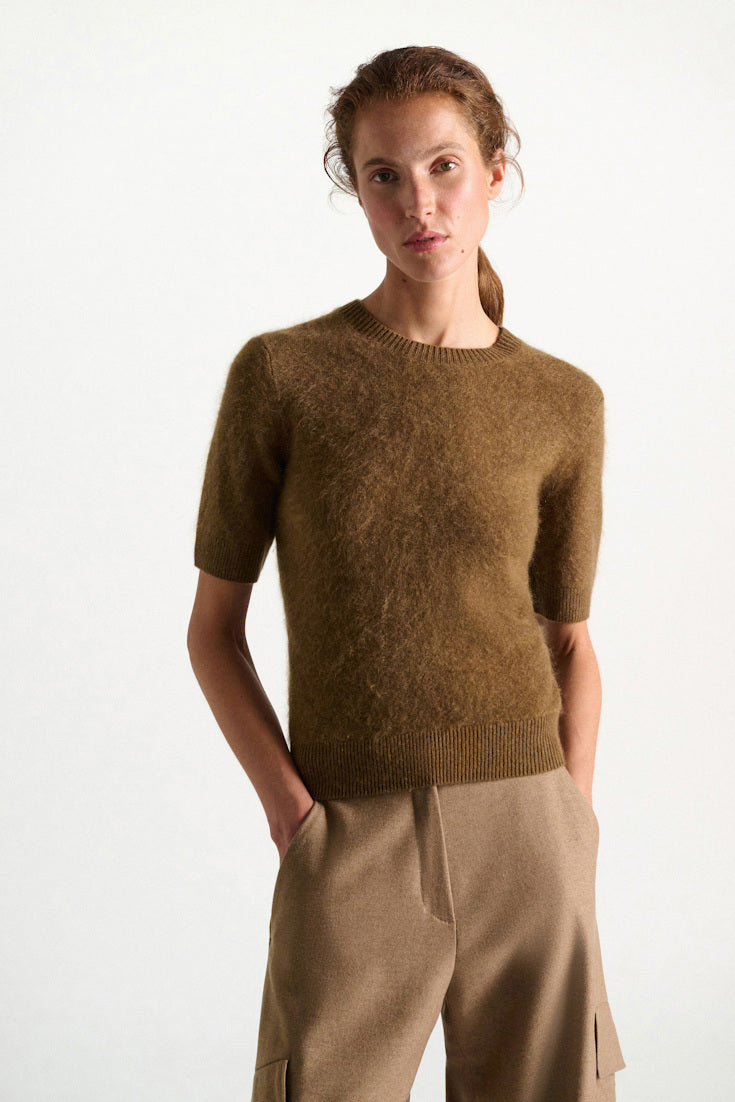 fluffy statements pullover