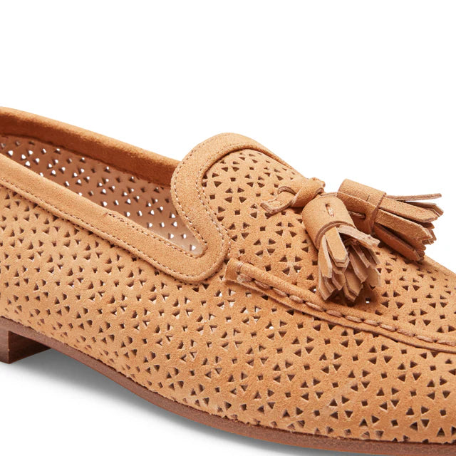 Fratelli Rossetti Brera Loafer Geperforeerd Leder met Kwastje — Camel