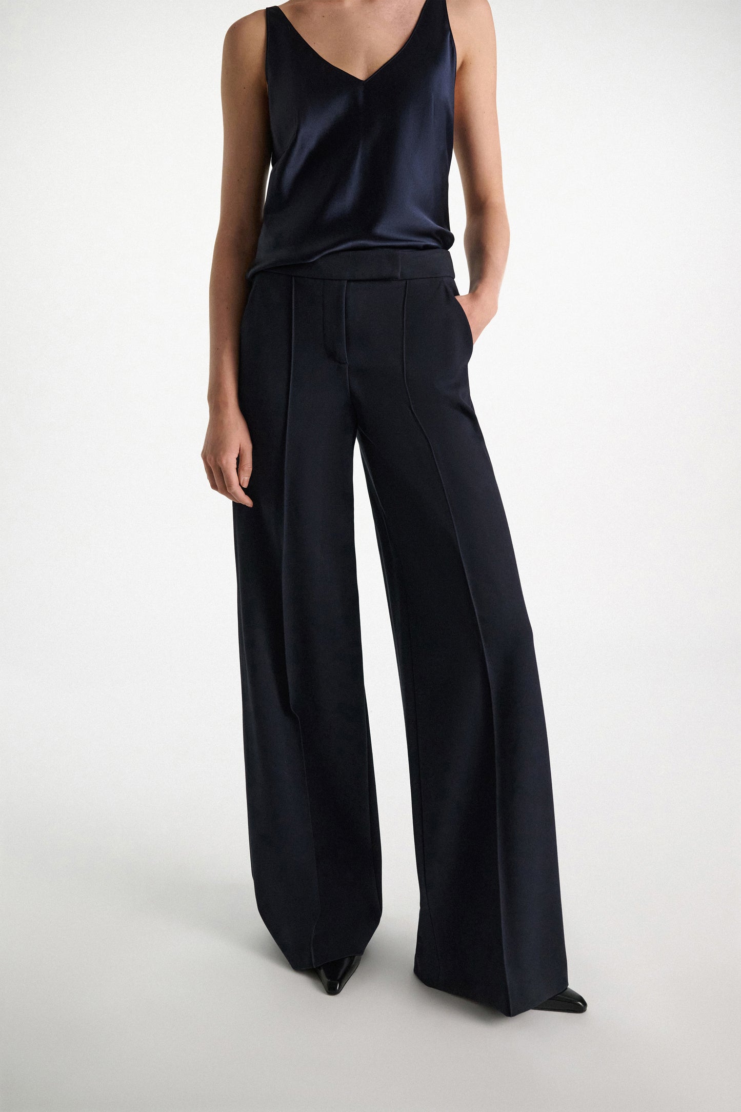 emotional essence pant
