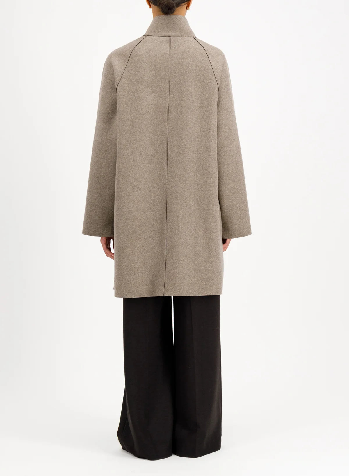 reversible raglan cape with Loro Piana favric