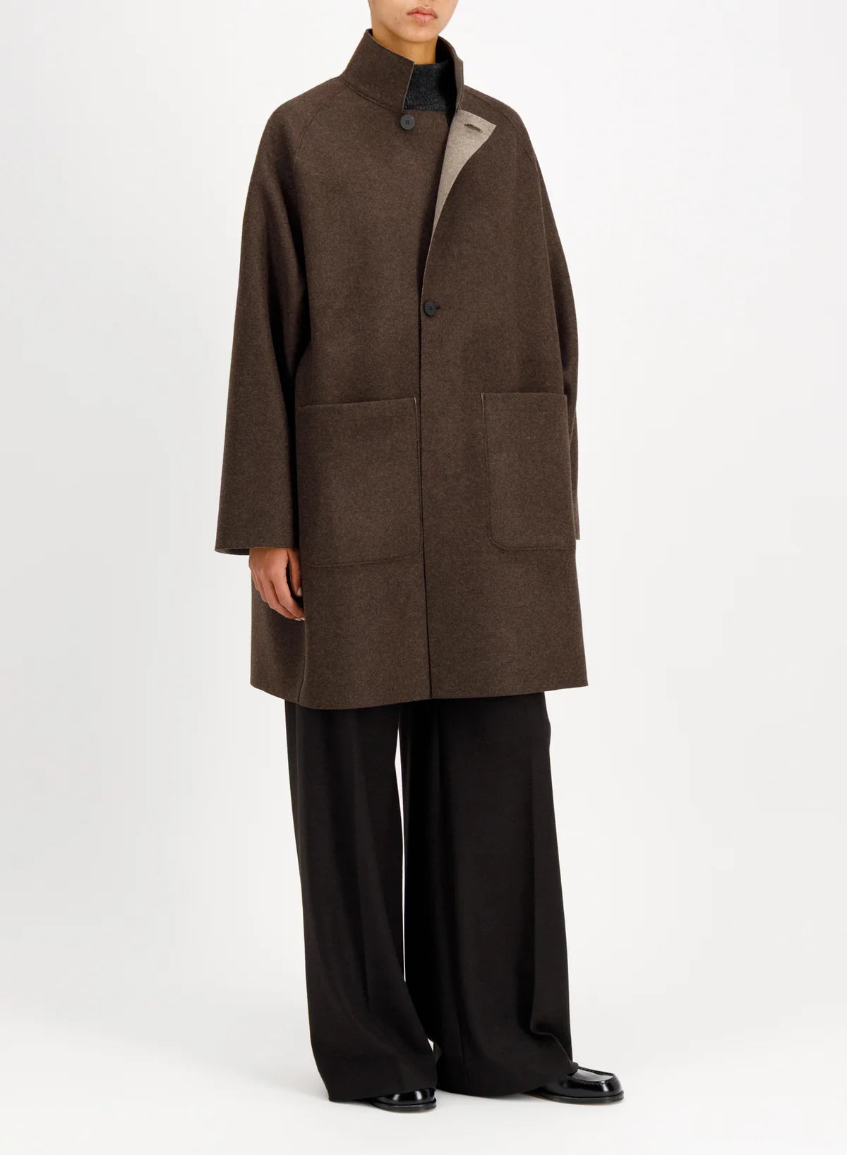 reversible raglan cape with Loro Piana favric