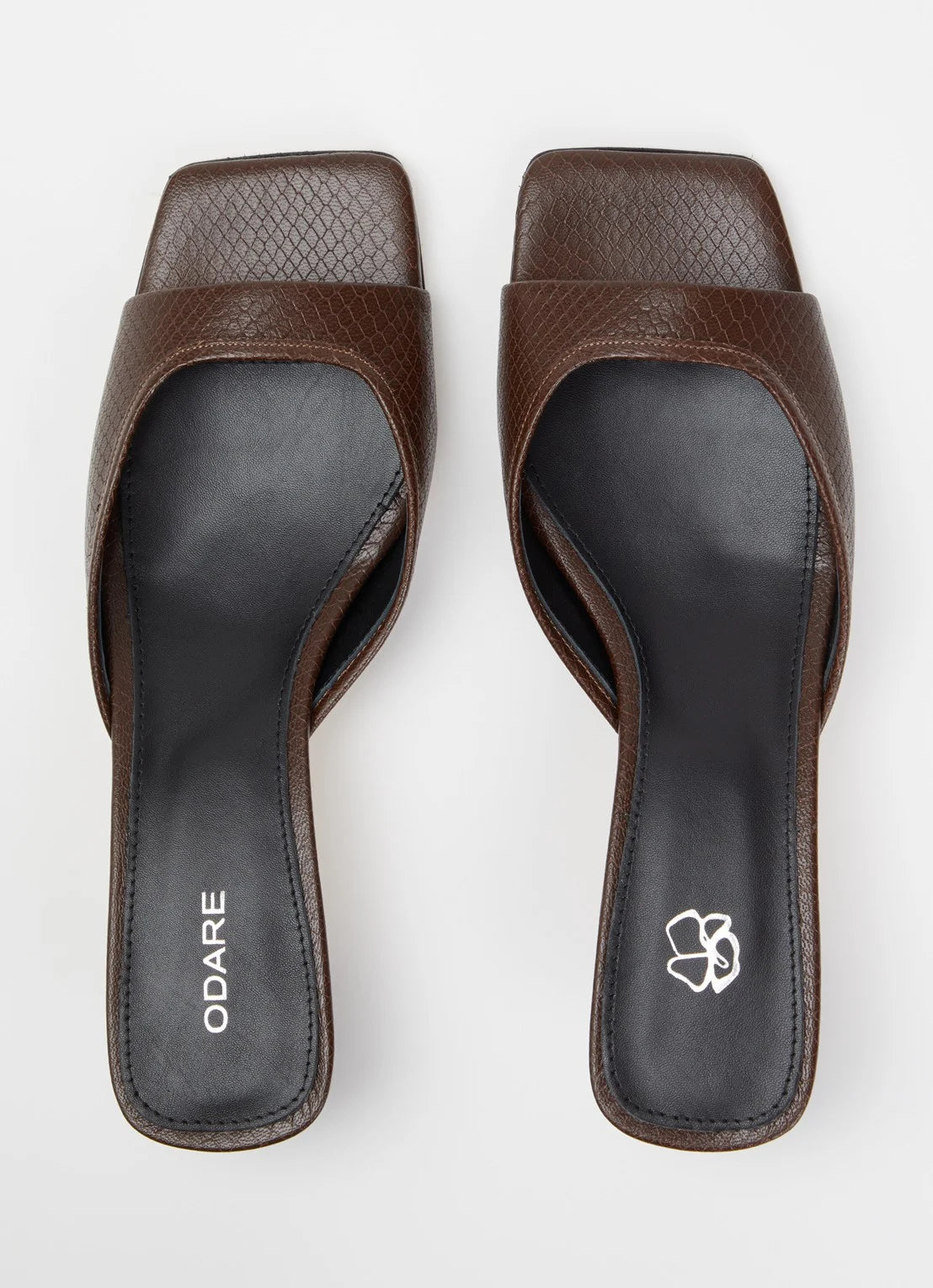 Pilar sandal Odare Pitone tmoro