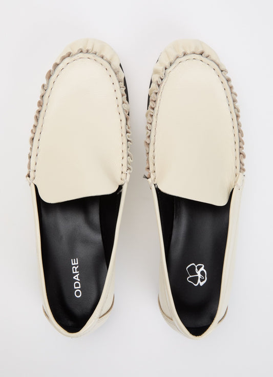 Elena Loafer van Suède met Fronsel — Sahara