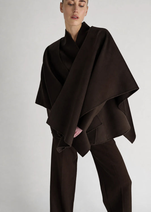 Ophelia Cape Oscar